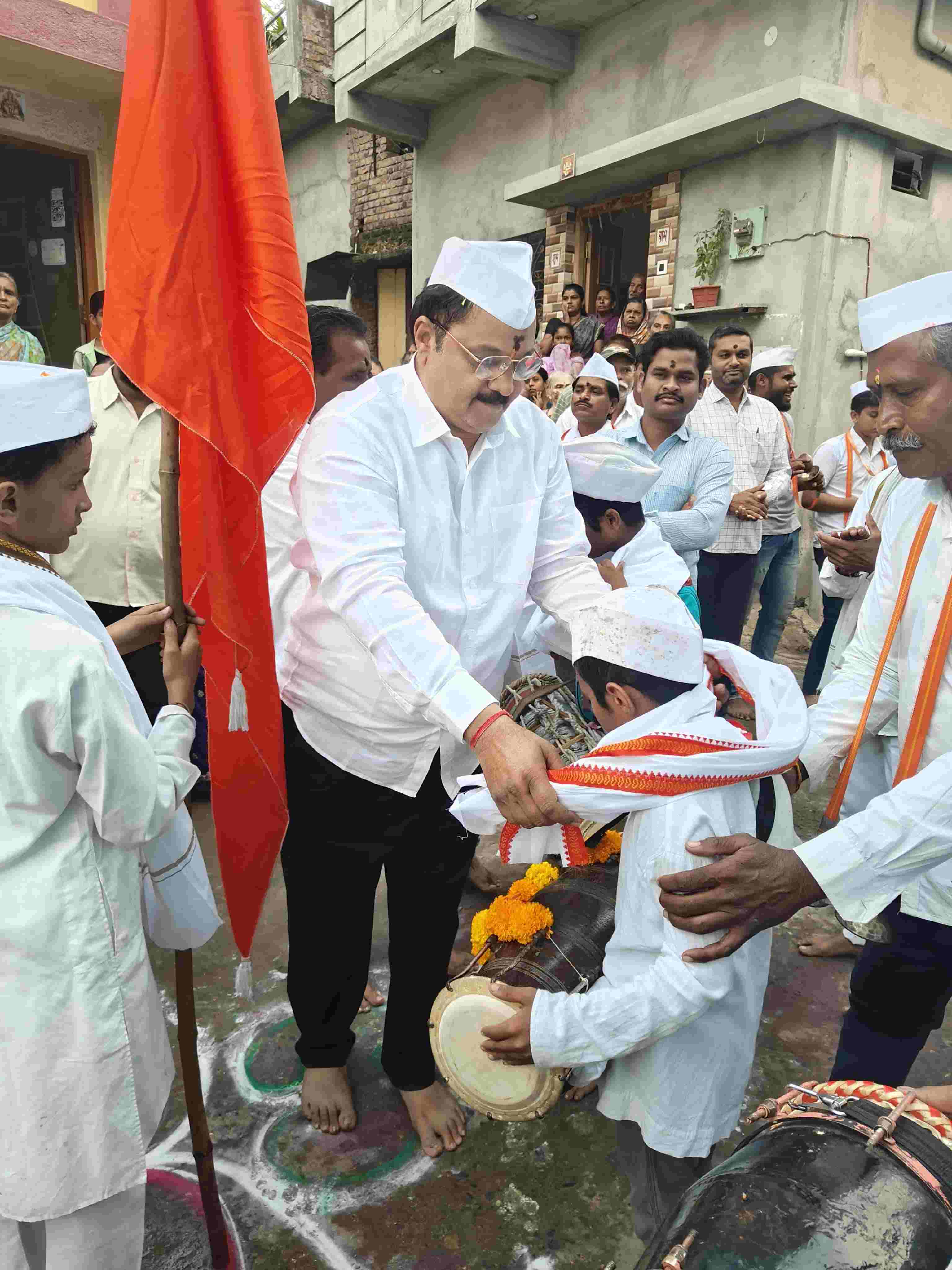 दत्ताच्या दिंडीत आ. उमेश यावलकर यांची उपस्थिती